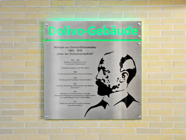 Backlit V2A sign